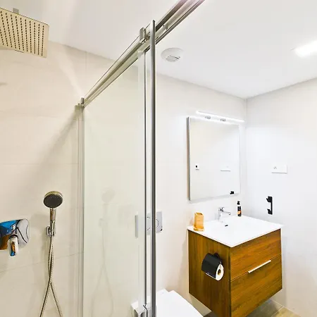 Royal Palm 36 Villa Nerja