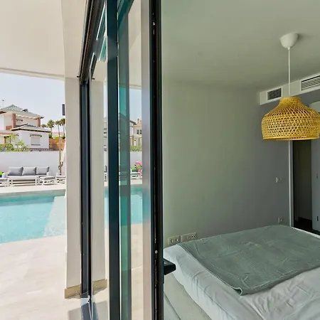 Royal Palm 36 Villa Nerja